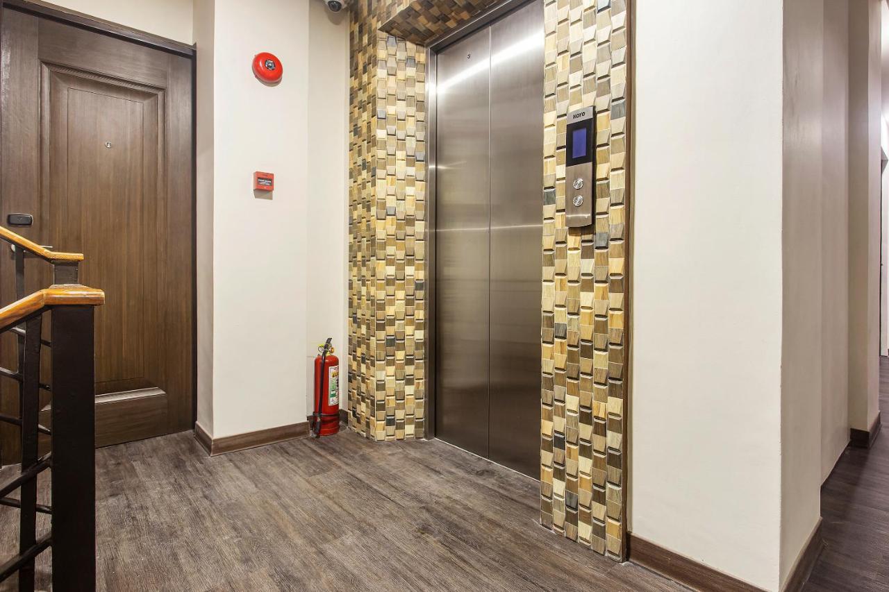 Airo Hotel Манила Екстериор снимка